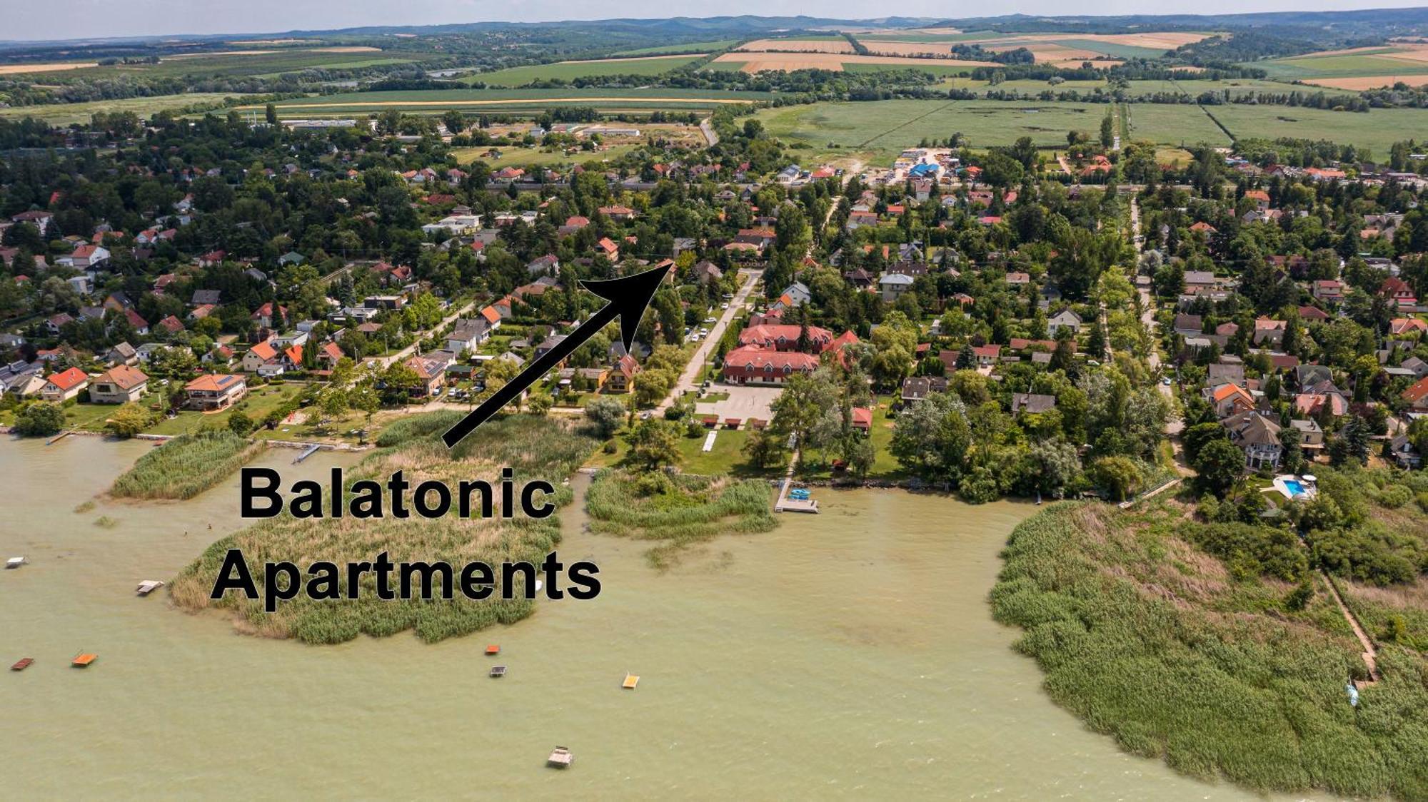 Апартаменти Balatonic Retro Замарді Екстер'єр фото
